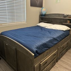 Bed Frame With 8 Drawers And Storage 