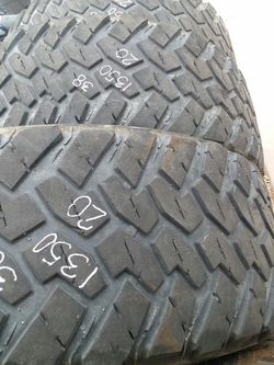 38x13.50 20 good set of 4 toyo truck tires