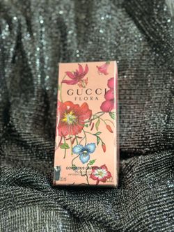 Gucci Flora Gorgeous Gardenia