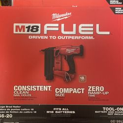 Milwaukee M18 FUEL 18-Volt Lithium-Ion Brushless Cordless Gen II 18-Gauge Brad Nailer (Tool-Only) 2746-20