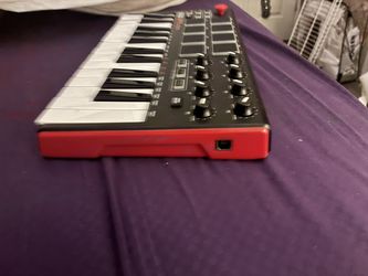 AKAI MPK mini