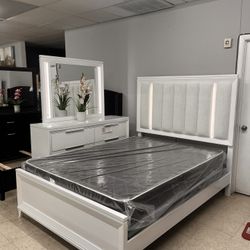 White 6 Pcs Queen Bedroom Set NEW mattress Set Included 