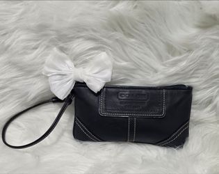 Y2K Coach Dark Navy Blue Leather Wristlet