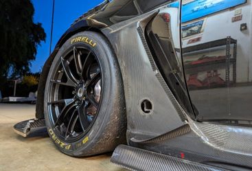 Apex VS5RS Forged Wheels 5x114.3 18x10 +40 18x11 +52