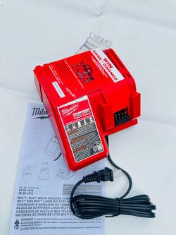 Milwaukee m18/m12 batteries charger