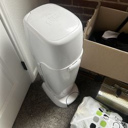 Diaper Genie 