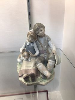 Lladro  Friendship Figurine Scarce Retired