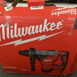 Milwaukee SDS Max Rotary Hammer 