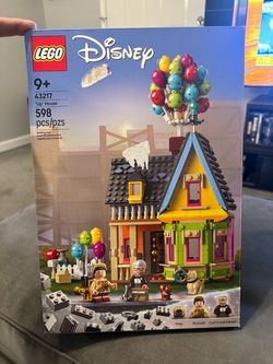 $40 Disney LEGO (UpHouse) new