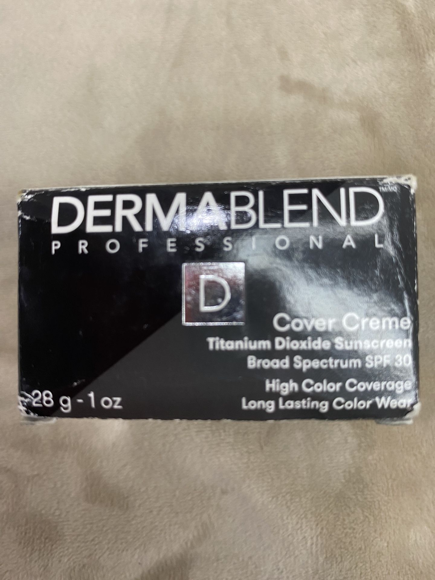 Dermablend Cover Crème Full Coverage Foundation Makeup, Hydrating Cream Concealer for Dark Circles and Blemishes, Maximum Coverage with Mineral Sunscr