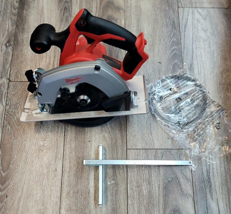 Milwaukee 2630-20 M18 Li-Ion 18V 6-1/2" Circular Saw (BRAND NEW)