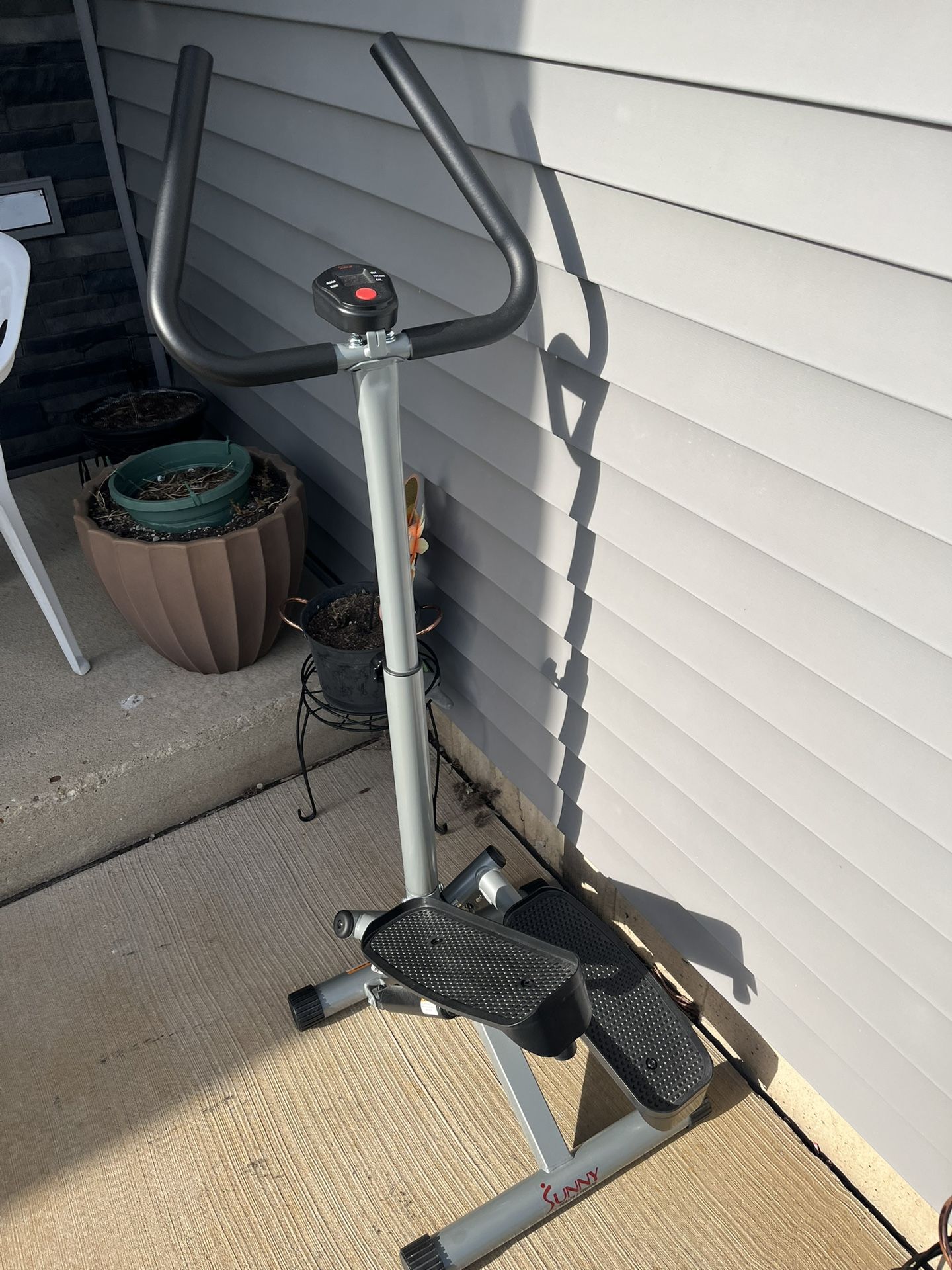 Exercise Stepper Equipment With Arms