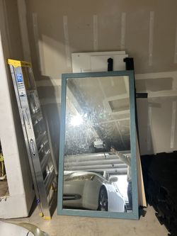Massive Mirror! 100+ Lbs