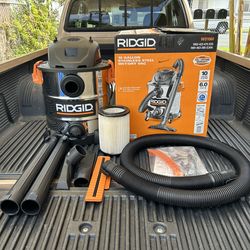 RIDGID 10 Gal. 6.0 Peak HP Stainless Steel Shop Vacuum Wet Dry Vac w/Filter, Hose & Attachments