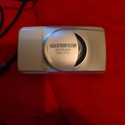 OLYMPUS  STYLUS  ZOOM 115 DLX