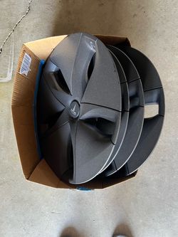 Tesla Model 3 Wheel Covers (Set of 4)