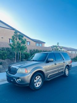 2003 Lincoln Navigator
