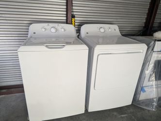 Set DELIVERY AVAILABLE.