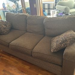 Bassett Furniture Couch Set