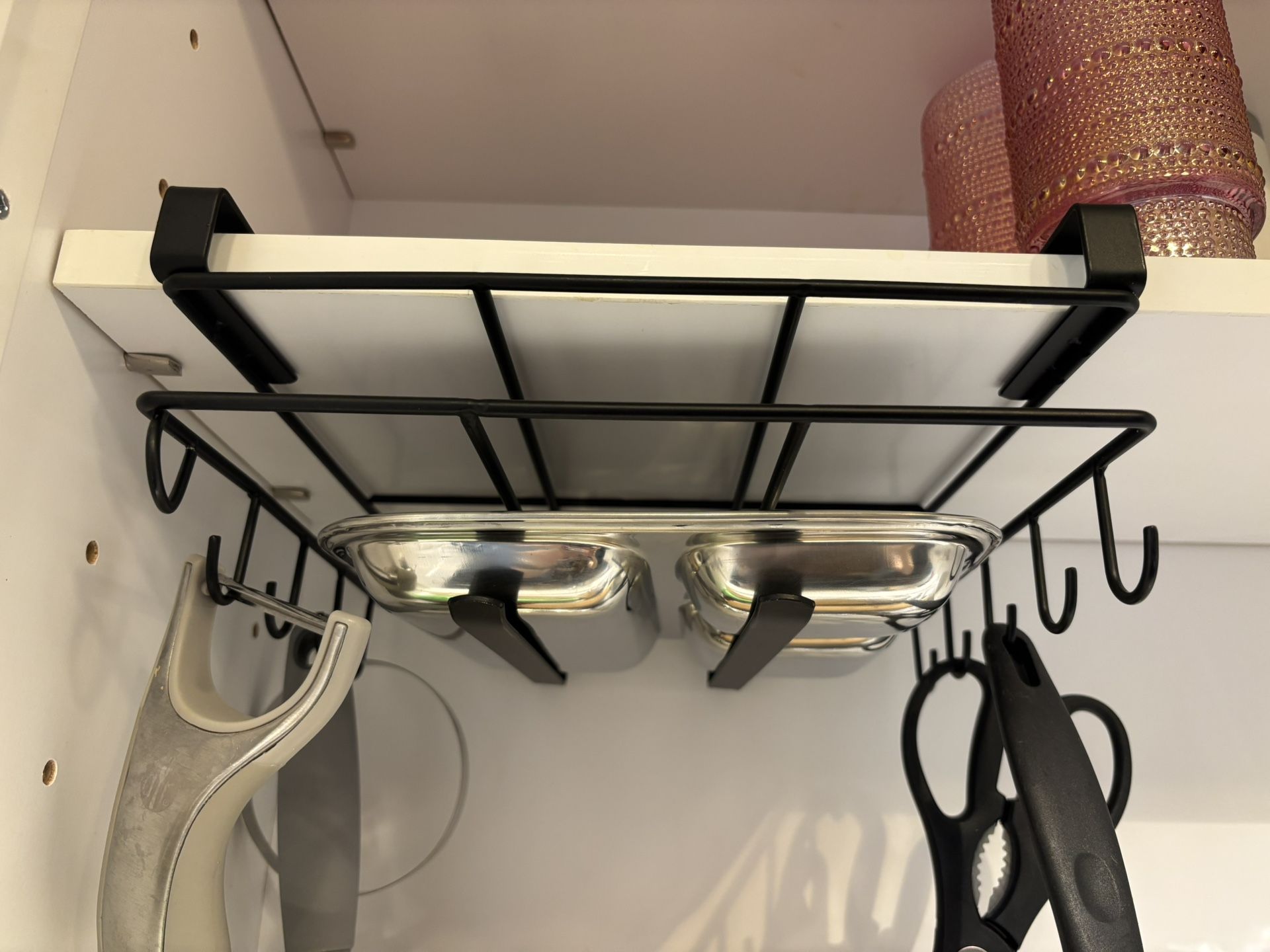 Under Shelf Cabinet Storage