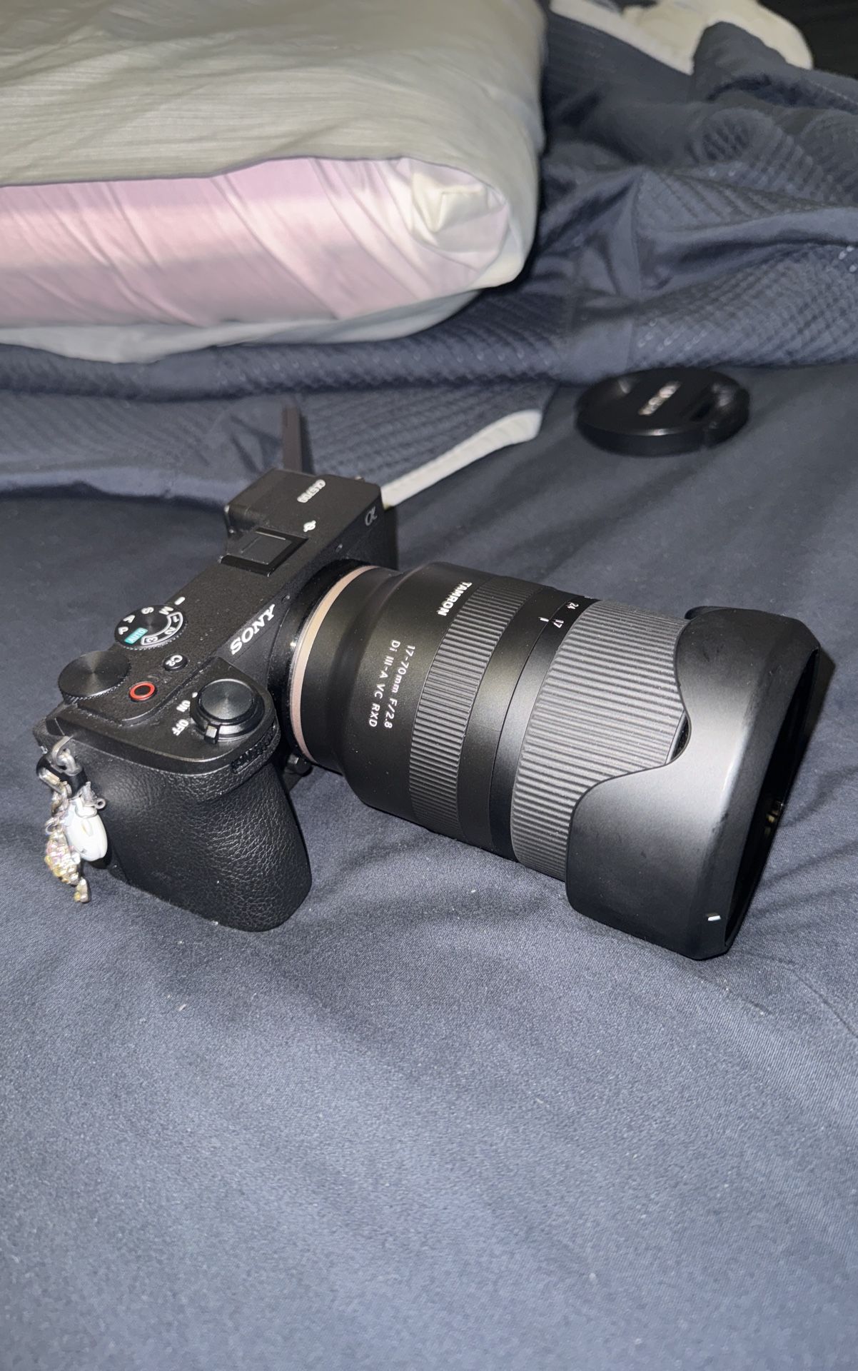 Sony a6700 (MINT CONDITION)