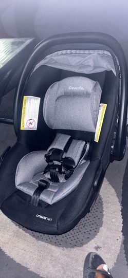 Even flour Car seat With Adjustable Harness