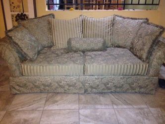 Sofa & Love Seat set