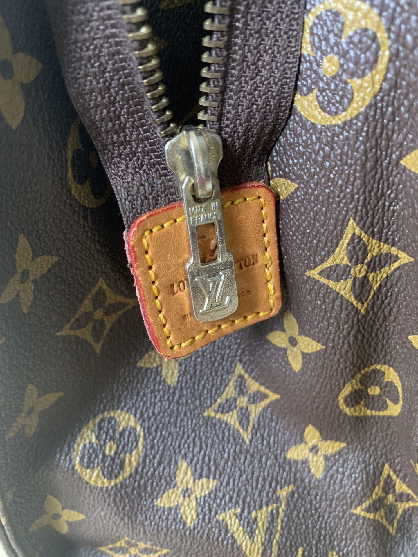 LOUIS VUITTON authentic Monogram vintage Marne Women's Shoulder bag, for  Sale in Raleigh, NC - OfferUp