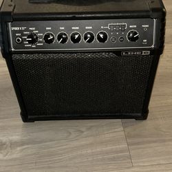 Line 6 Spider V 20 mkII 20 Watt Modeling Amp with Built in Effects