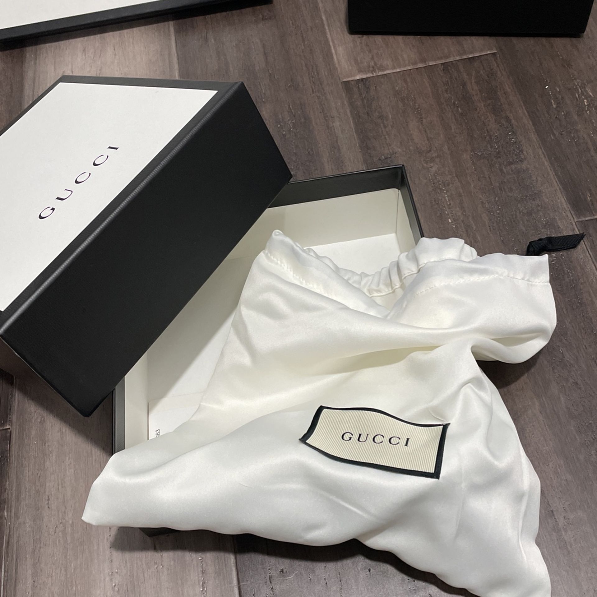 Empty Gucci boxes for Sale in Orlando, FL - OfferUp