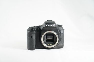 Canon eos 7d apsc DSLR camera