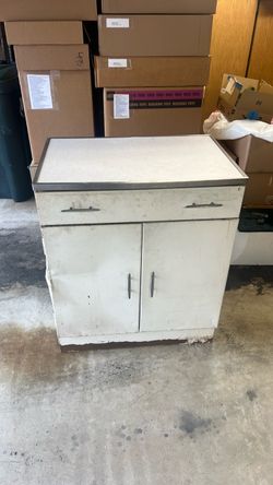 Free metal cabinet white scrap metal