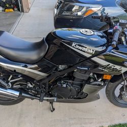 Ninja 500R Chassis and Fairings