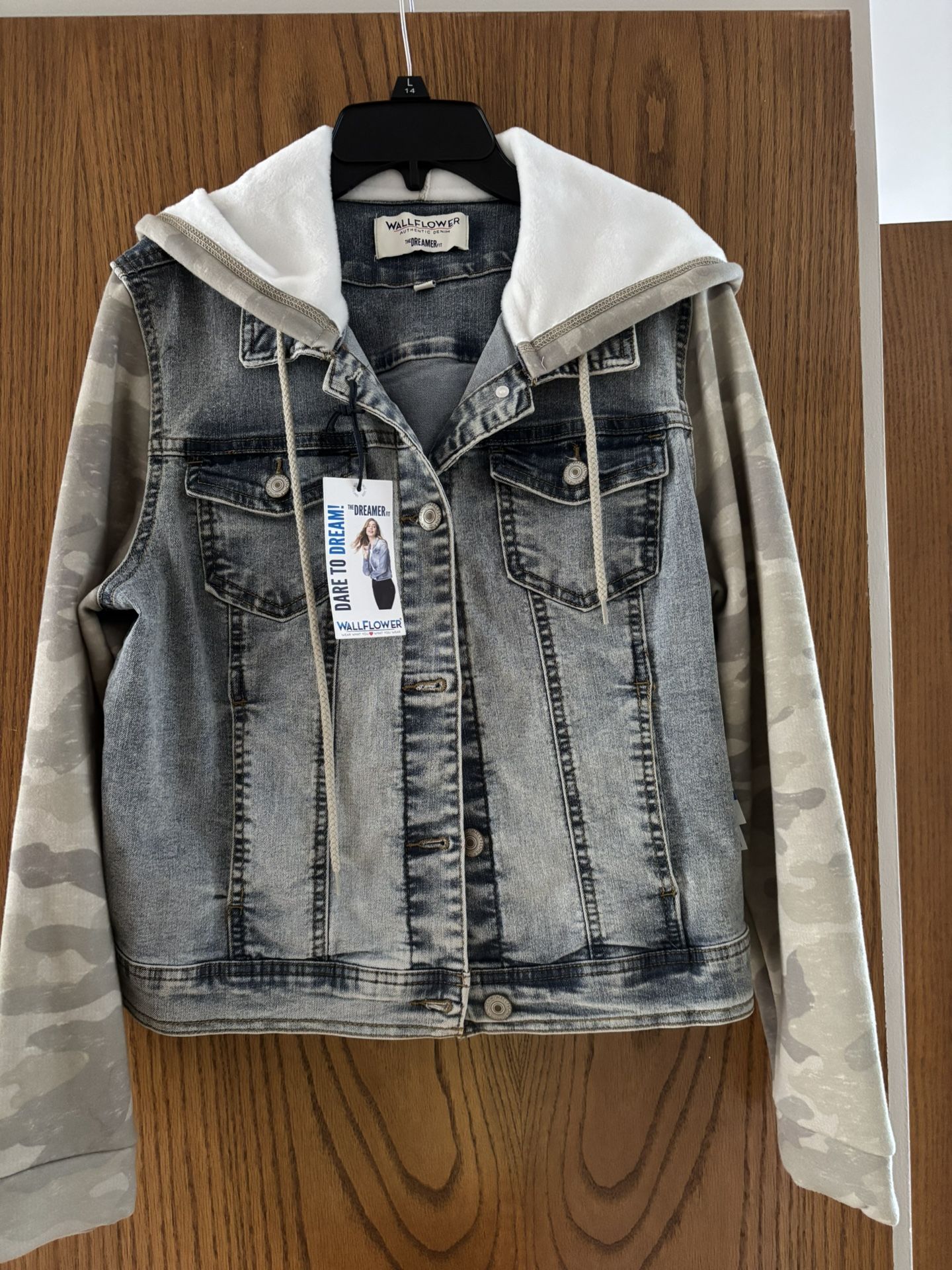 Girls Camo Jean Jacket/Hoodie