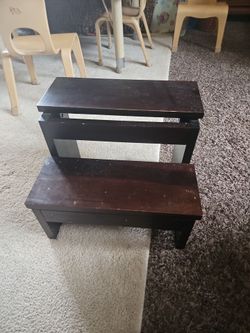 Wood step stool