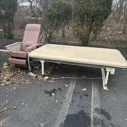 Jerry Chair Therapy Bed