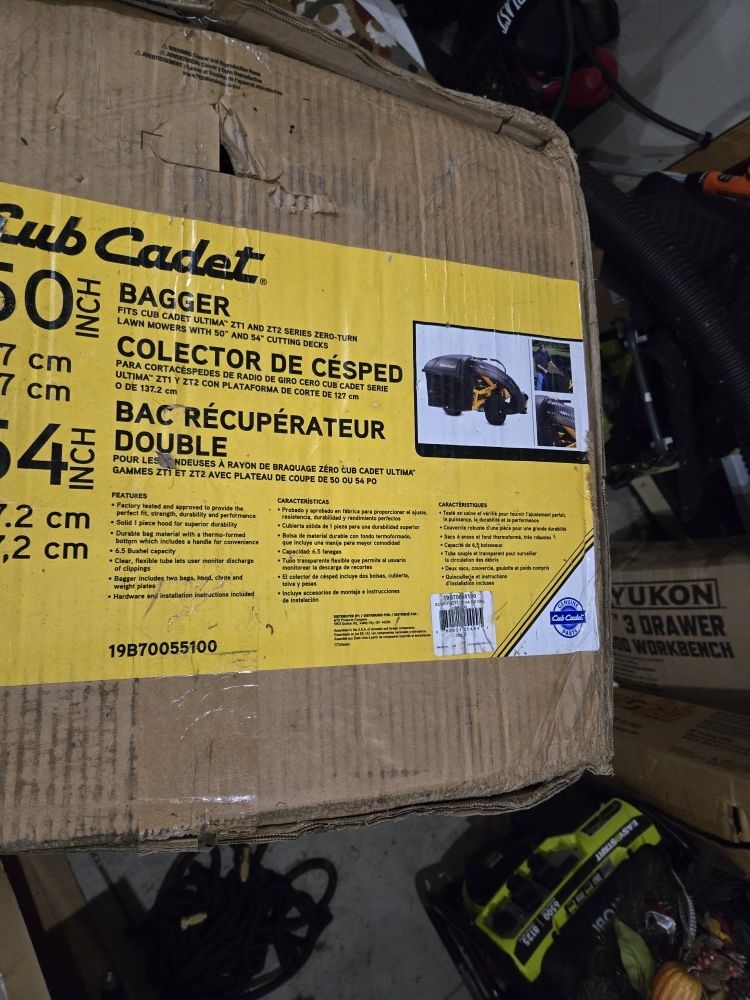 Cub Cadet Bagger For Zero Turn Lawn Mower