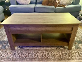 Coffee Table with Lift-Lid Storage