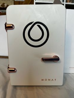 MONAT Mini Beauty Fridge