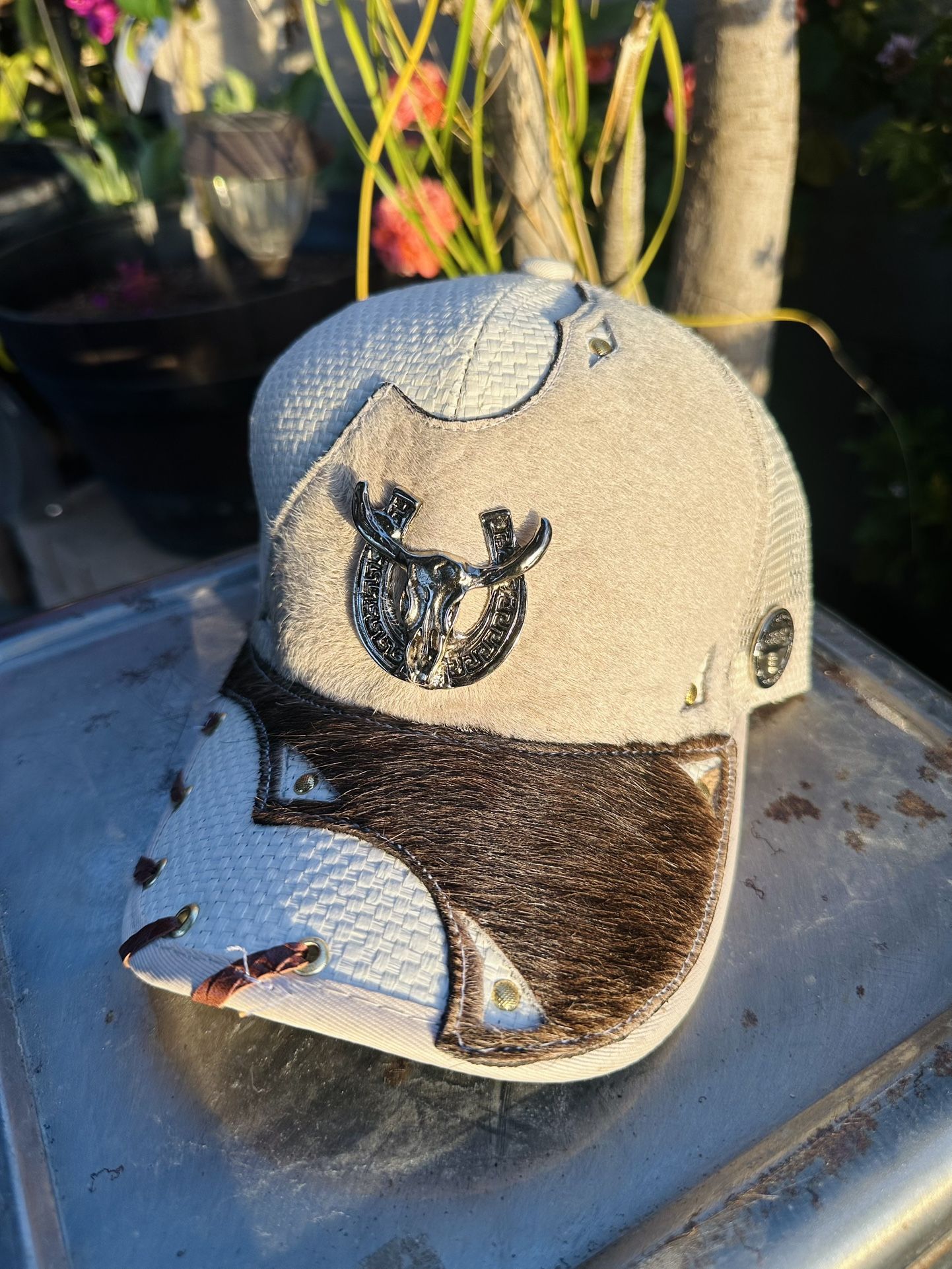 Gorra Vaquera UNISEX con aplicación pelo de Vaca