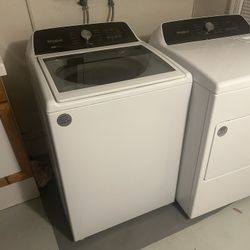 Whirlpool Washer And Dryer 