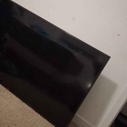 Samsung Tv 65inc With Remote With Wall Connection 
