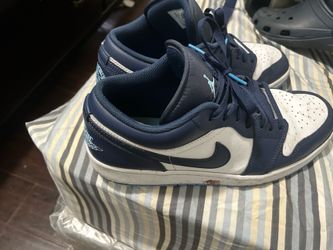 Nikes Jordan’s  don’t wear them used size 11