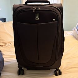 Travel pro carryon