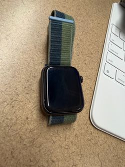 Apple Watch SE