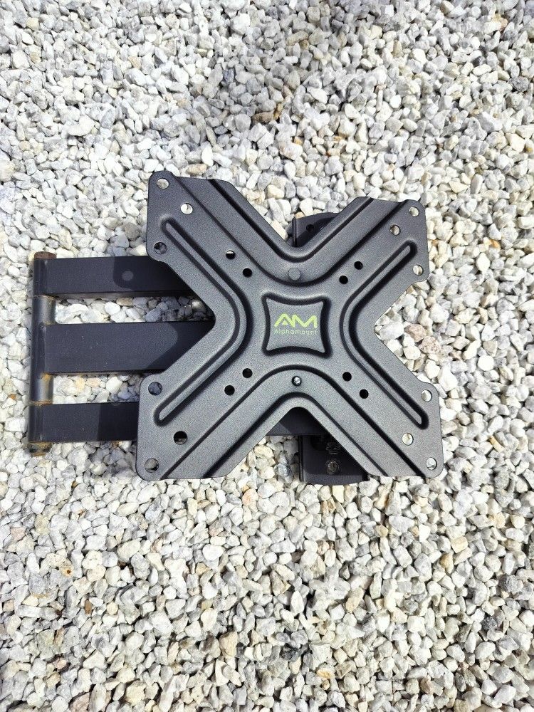 Universal Outdoor TV Mount (Up To 60" Inch & Outdoor Cover)
