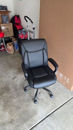 Computer chair
