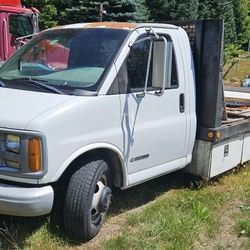 2000 Chevrolet 3500 Dually Flatbed