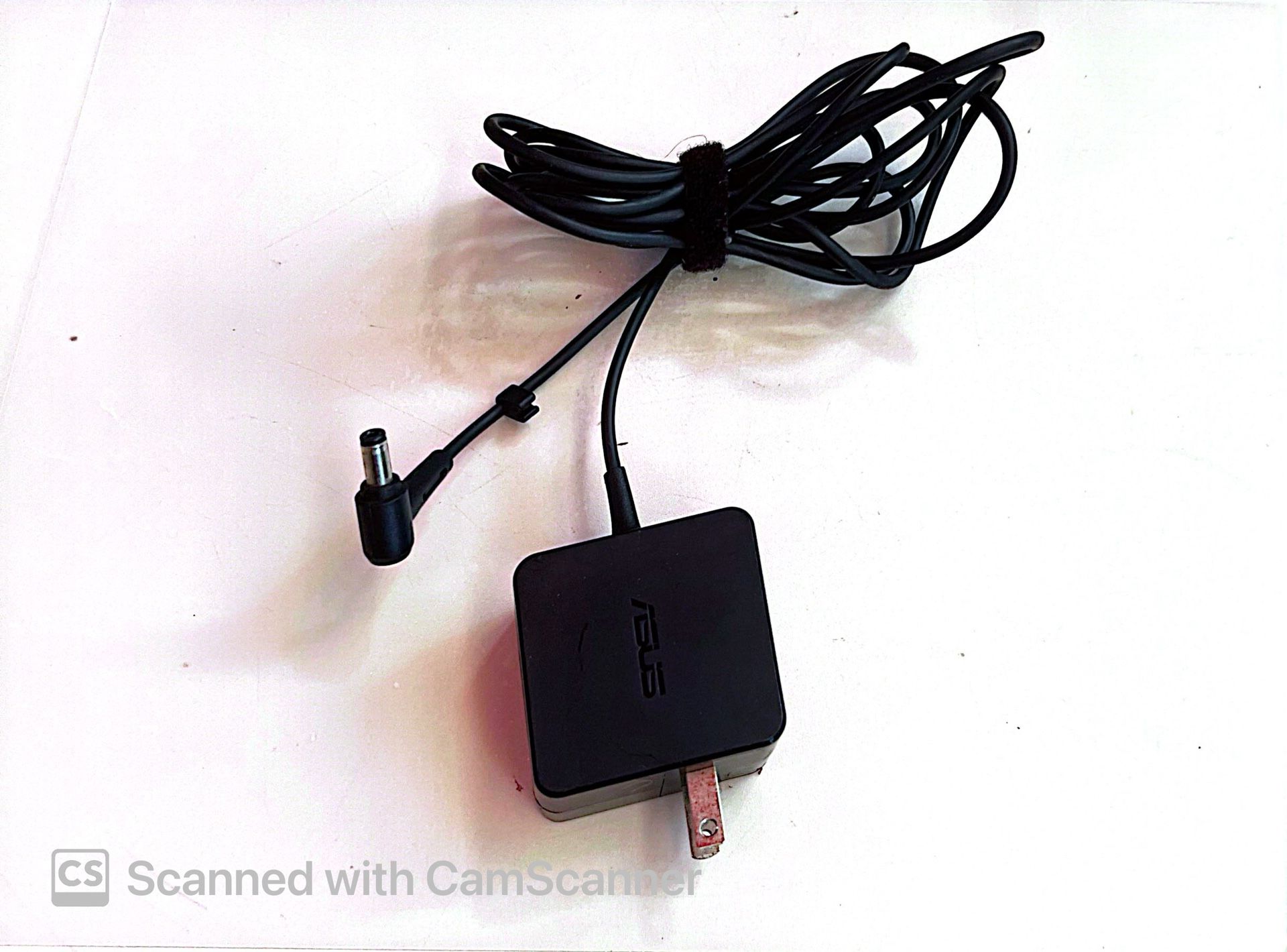Genuine ASUS 19VDC AC Power Adapter AD890328 - Round Plug Charger 1.75A
