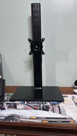 Adjustable monitor stand 13”-32”
